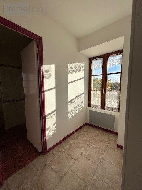 Maison a vendre Baugé-en-Anjou 49150 Maine-et-Loire 132 m2 6 pièces 240350 euros