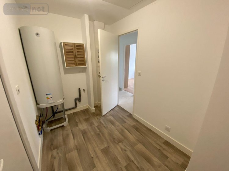 Location maison Montgermont 35760 Ille-et-Vilaine 52 m2 3 pièces 930 euros