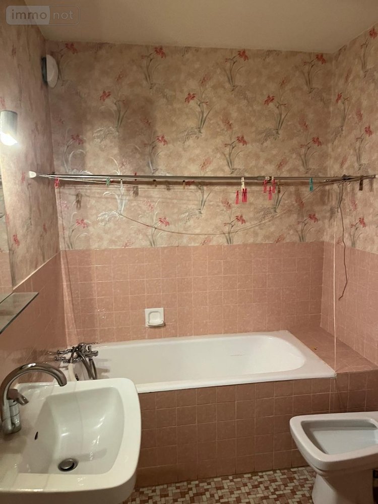 Appartement a vendre Tours 37000 Indre-et-Loire 62 m2 4 pièces 113200 euros