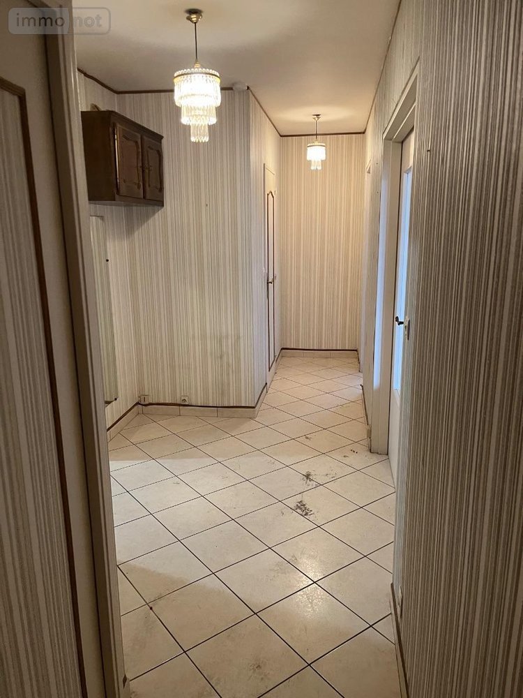 Appartement a vendre Tours 37000 Indre-et-Loire 62 m2 4 pièces 113200 euros