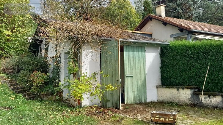 Maison a vendre Vic-sur-Cère 15800 Cantal 71 m2 4 pièces 216600 euros