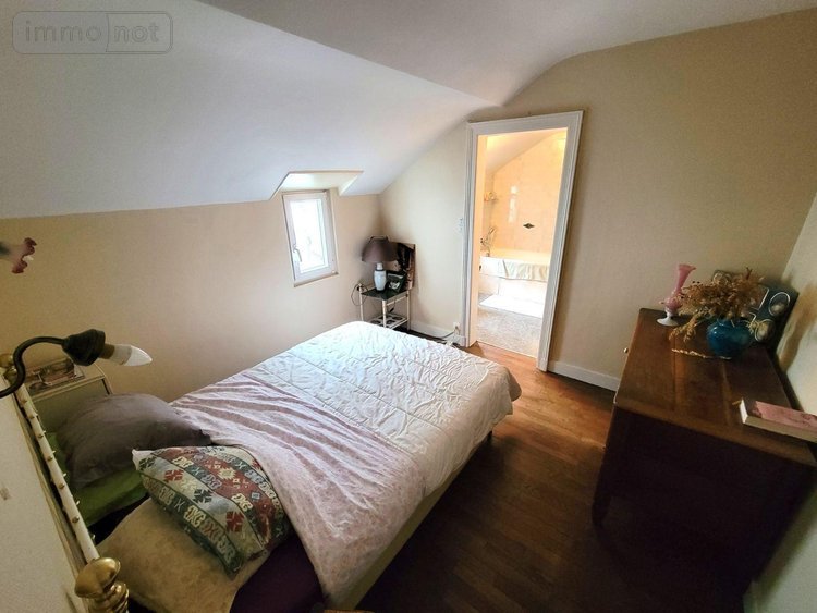 Fonds et murs commerciaux a vendre Châteaudun 28200 Eure-et-Loir 17 m2  112750 euros