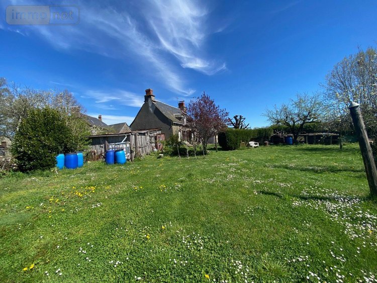 Maison a vendre Chaussenac 15700 Cantal 70 m2  68900 euros