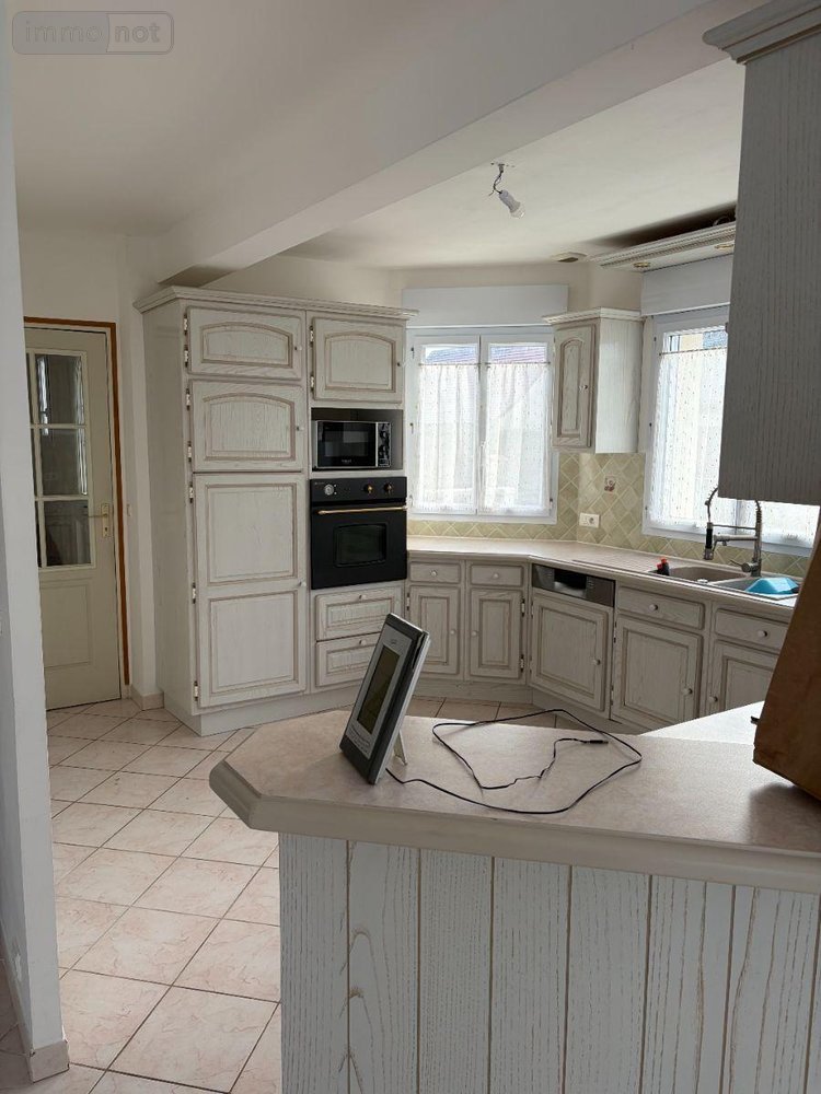 Maison a vendre Loir en Vallée 72340 Sarthe 144 m2  241500 euros