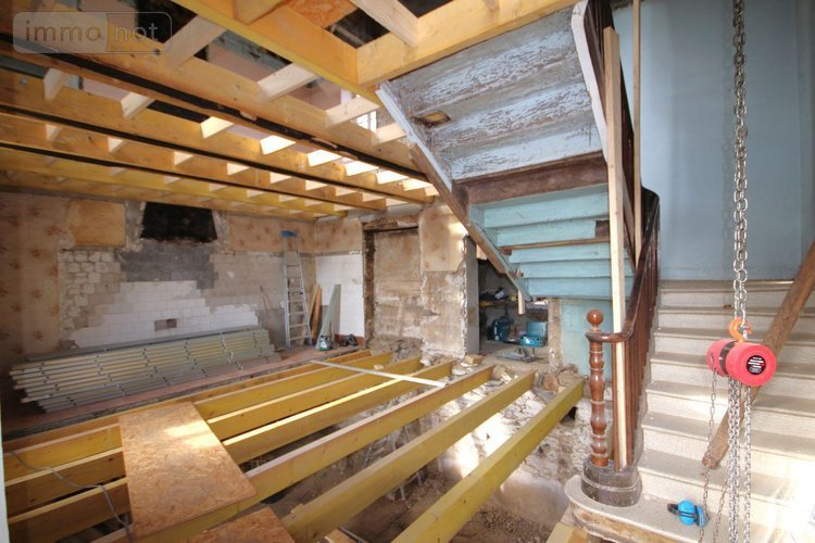 Maison a vendre La Salvetat-Peyralès 12440 Aveyron 189 m2 8 pièces 183700 euros