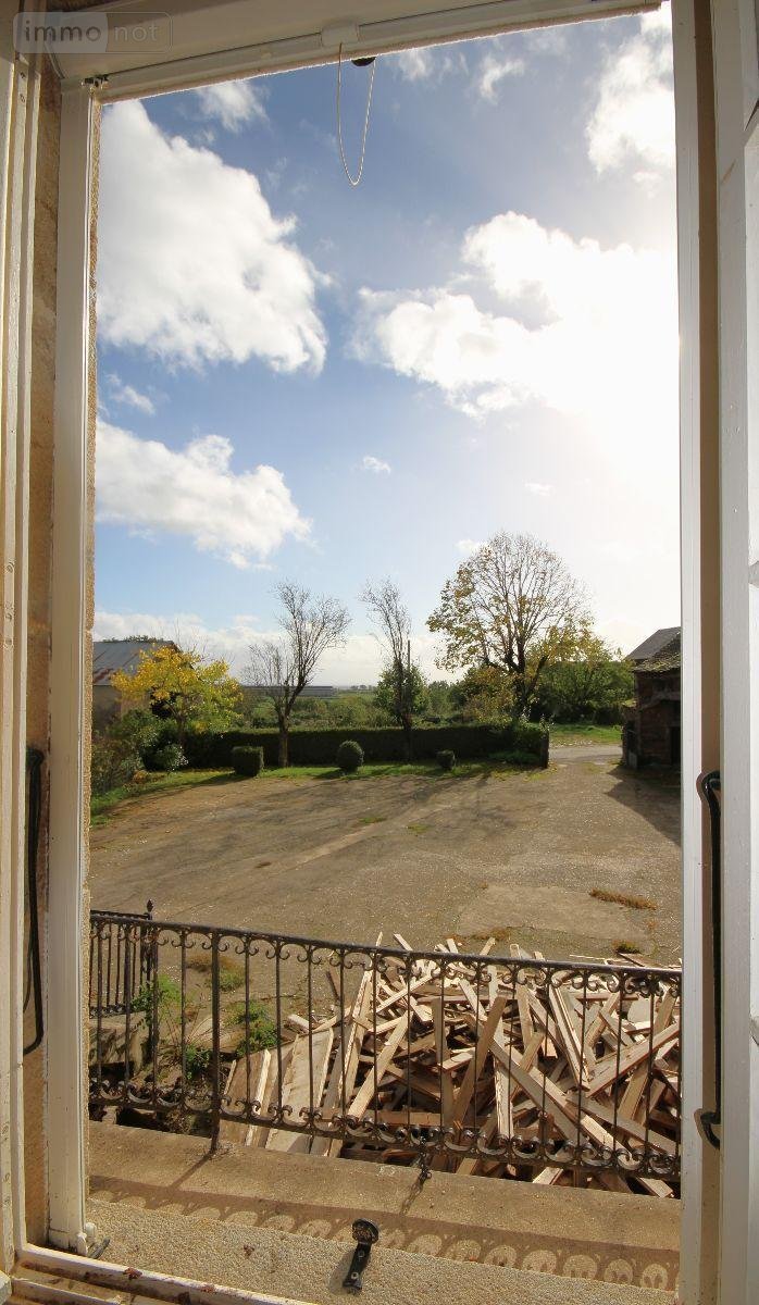 Maison a vendre La Salvetat-Peyralès 12440 Aveyron 189 m2 8 pièces 183700 euros