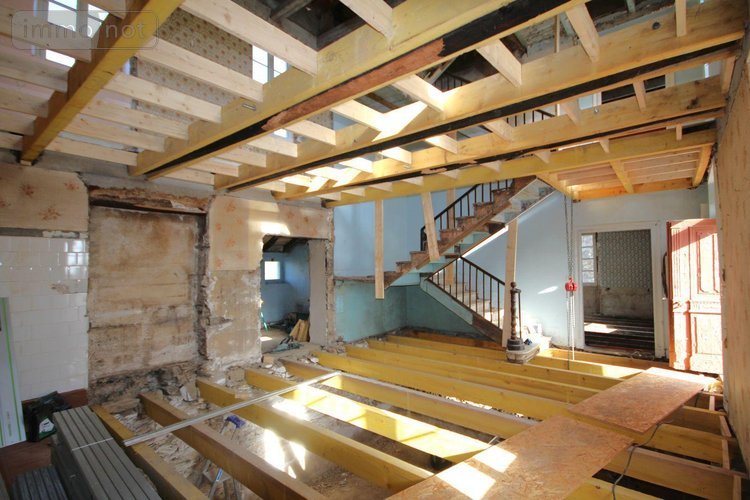 Maison a vendre La Salvetat-Peyralès 12440 Aveyron 189 m2 8 pièces 183700 euros