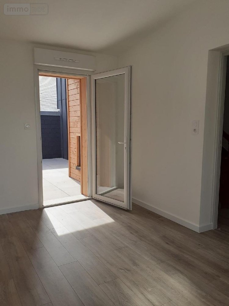 Location maison Fougères 35300 Ille-et-Vilaine 76 m2 4 pièces 750 euros