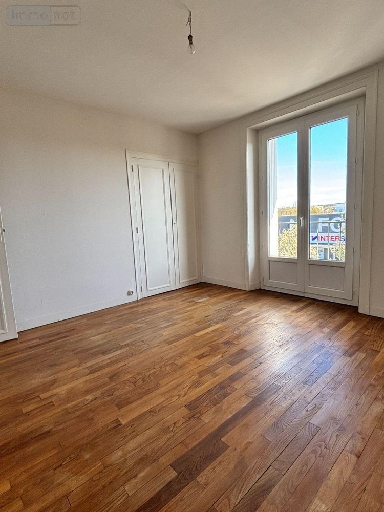 Appartement a vendre Fougères 35300 Ille-et-Vilaine 79 m2 4 pièces 150740 euros
