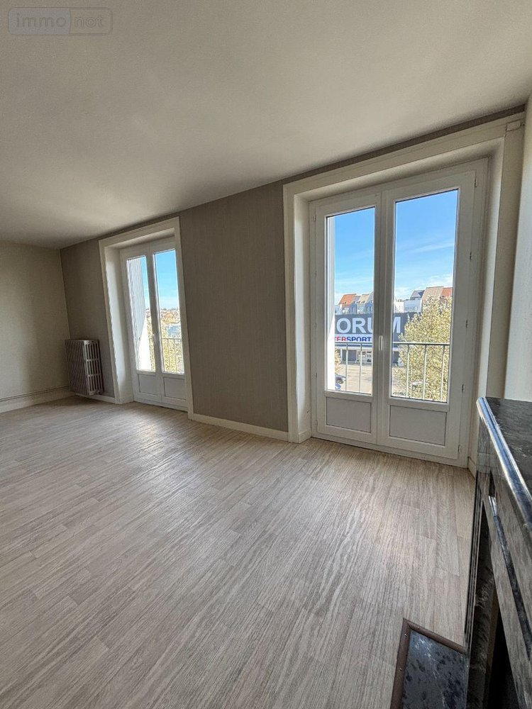 Appartement a vendre Fougères 35300 Ille-et-Vilaine 79 m2 4 pièces 150740 euros