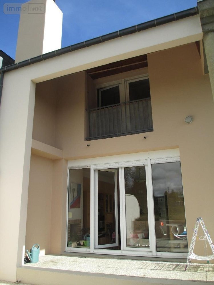 Location appartement Fougères 35300 Ille-et-Vilaine 90 m2 4 pièces 920 euros