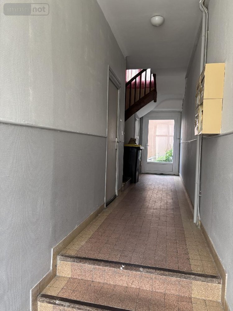 Appartement a vendre Fougères 35300 Ille-et-Vilaine 34 m2 2 pièces 67570 euros