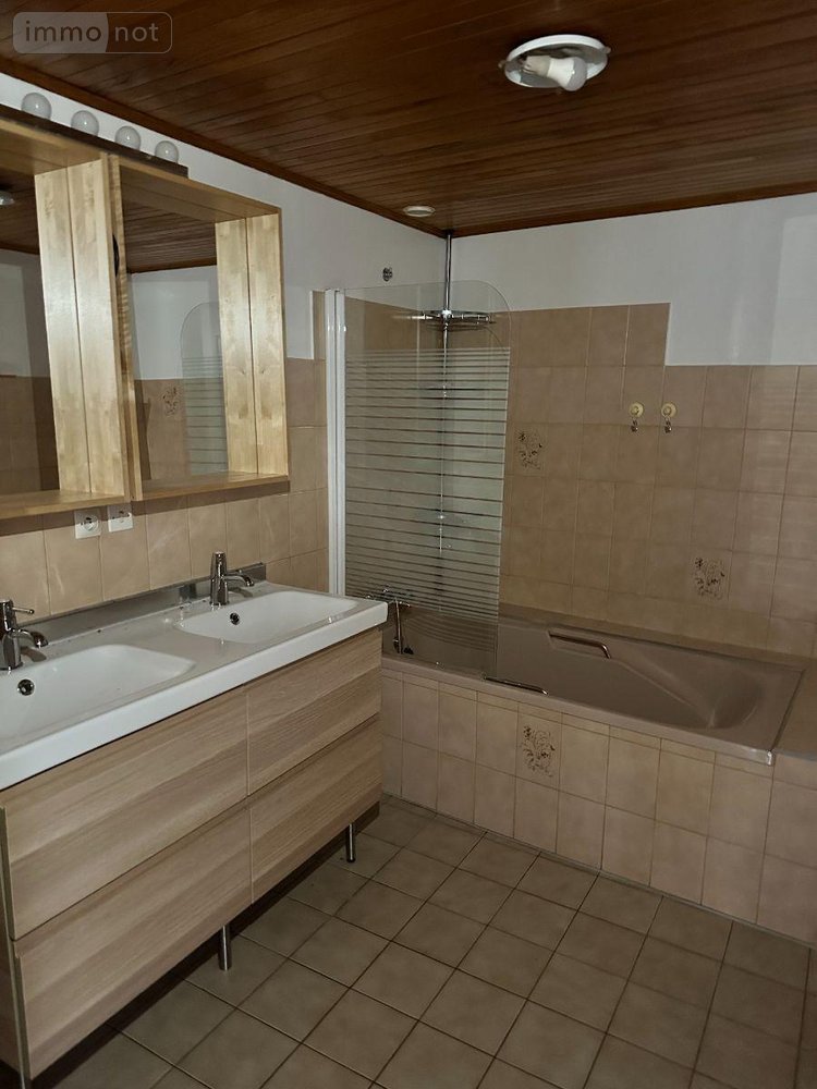 Location maison Sizun 29450 Finistère 94 m2 4 pièces 715 euros