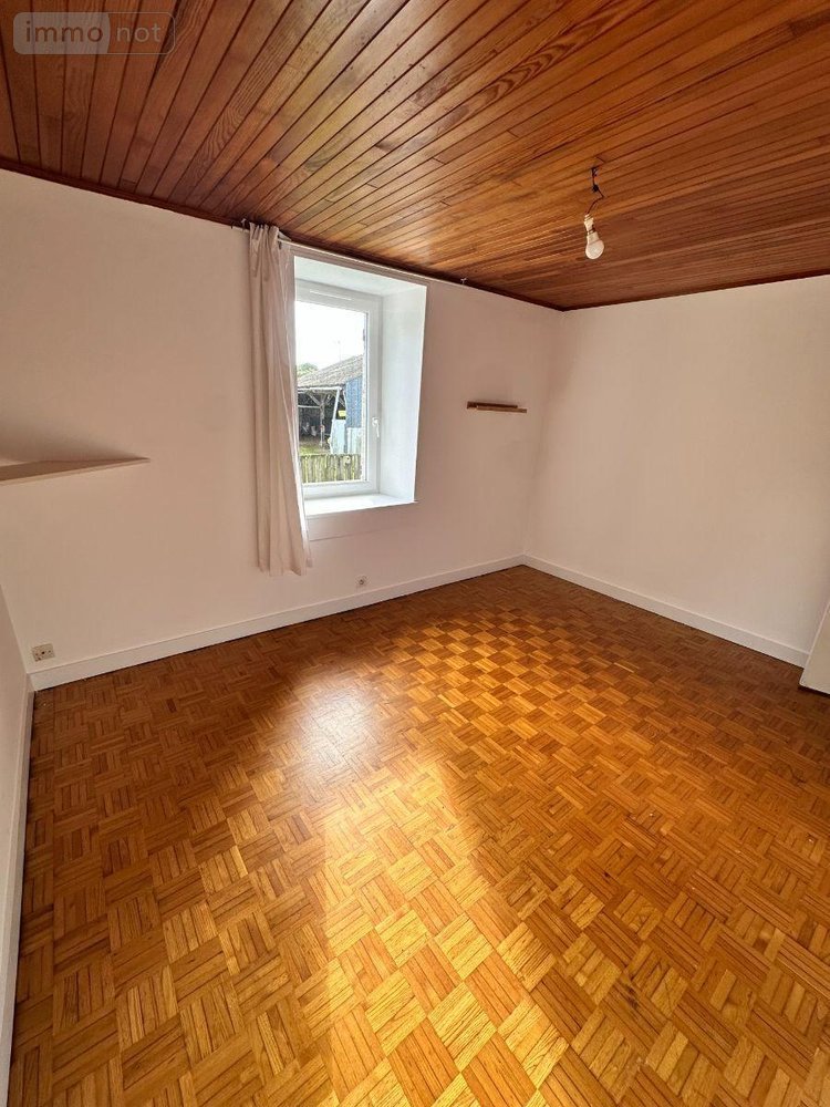 Location maison Sizun 29450 Finistère 94 m2 4 pièces 715 euros