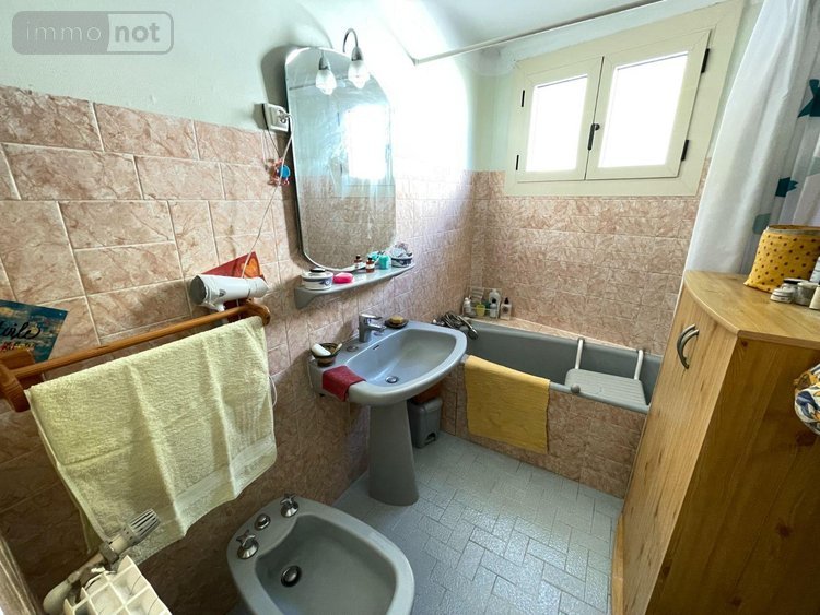 Maison a vendre Valensole 04210 Alpes-de-Haute-Provence 70 m2 3 pièces 143000 euros