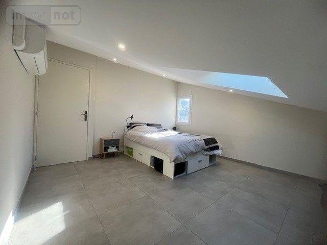 Appartement a vendre La Motte-Servolex 73290 Savoie 75 m2 3 pièces 250000 euros