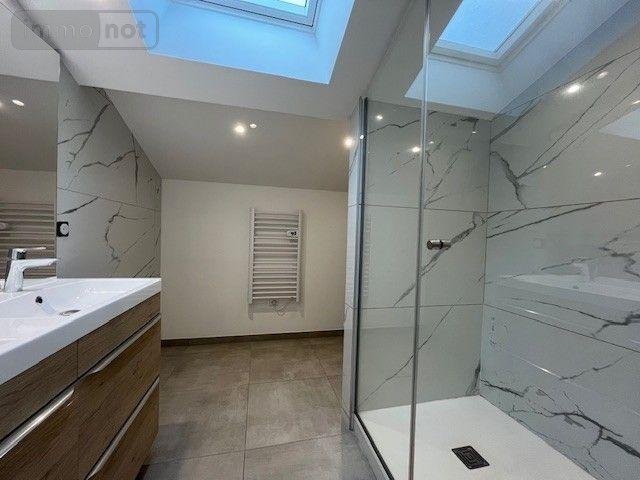 Appartement a vendre La Motte-Servolex 73290 Savoie 89 m2 3 pièces 235000 euros