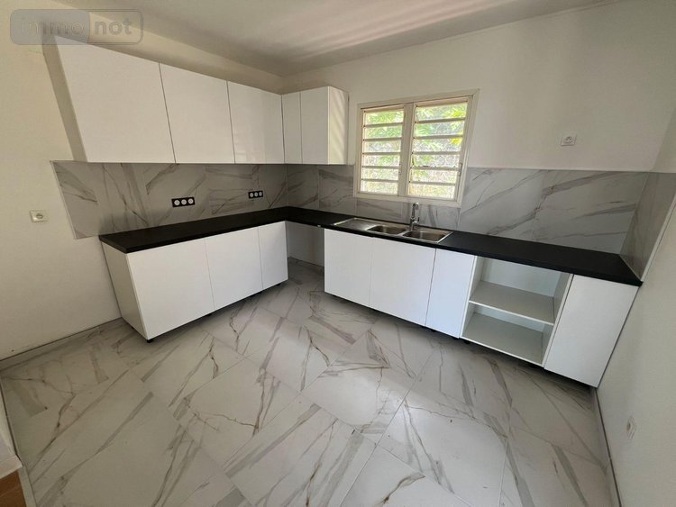 Maison a vendre La-Montagne 97417 Réunion 96 m2 4 pièces 431600 euros