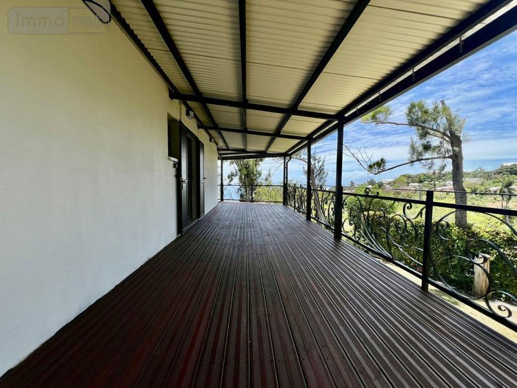 Maison a vendre La-Montagne 97417 Réunion 96 m2 4 pièces 431600 euros