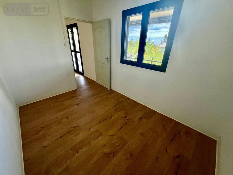 Maison a vendre La-Montagne 97417 Réunion 96 m2 4 pièces 426400 euros