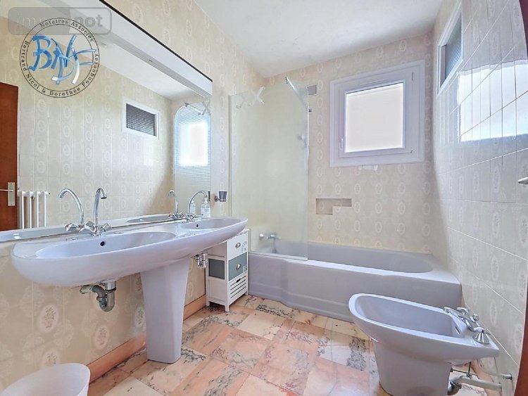 Maison a vendre Quimperlé 29300 Finistère 205 m2  335000 euros