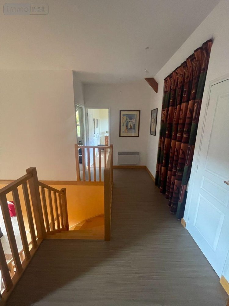 Maison a vendre Pruillé-l'Éguillé 72150 Sarthe 186 m2 11 pièces 304500 euros