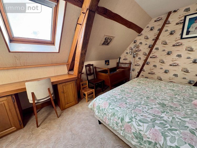 Maison a vendre Selles-Saint-Denis 41300 Loir-et-Cher 180 m2 9 pièces 284580 euros