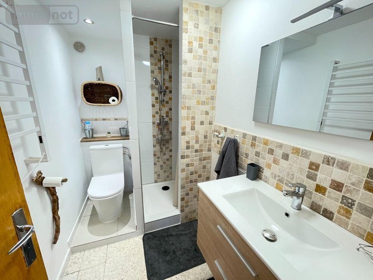 Maison a vendre Valensole 04210 Alpes-de-Haute-Provence 123 m2 4 pièces 241800 euros