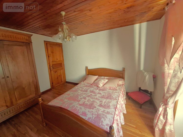 Maison a vendre Bertignat 63480 Puy-de-Dôme 152 m2 8 pièces 211000 euros