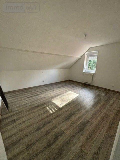 Location maison Lestrem 62136 Pas-de-Calais 111 m2 5 pièces 987 euros