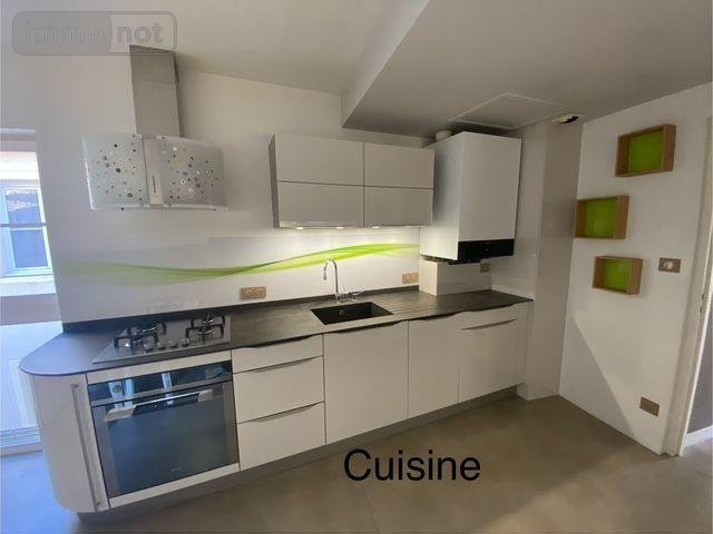 Location appartement Mâcon 71000 Saône-et-Loire 96 m2 4 pièces 849 euros