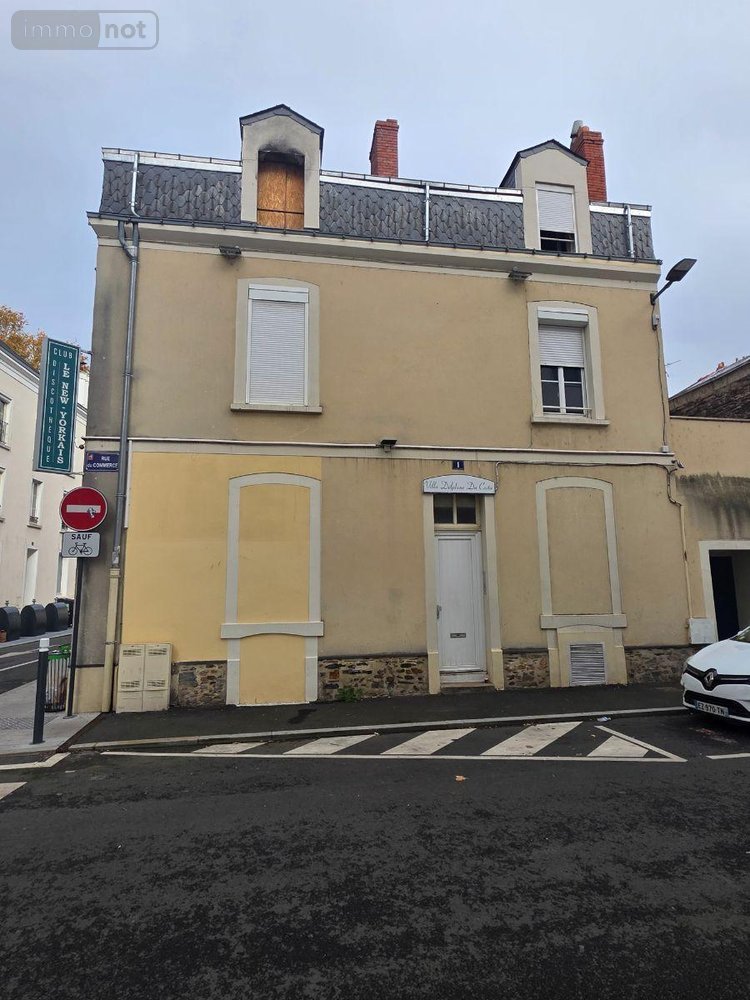 Immeuble a vendre Angers 49000 Maine-et-Loire 242 m2  572000 euros