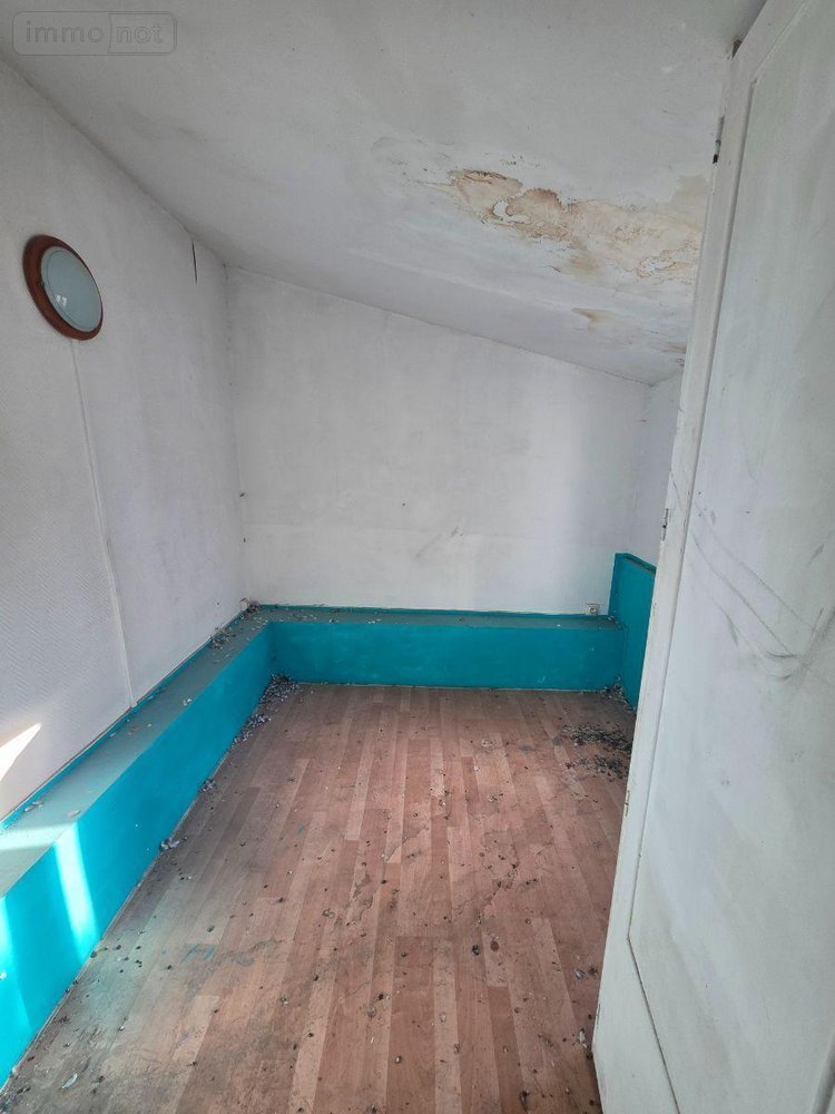 Immeuble a vendre Angers 49000 Maine-et-Loire 242 m2  572000 euros