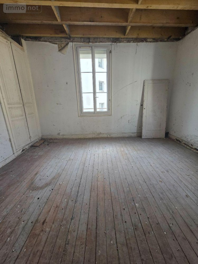 Immeuble a vendre Angers 49000 Maine-et-Loire 242 m2  572000 euros