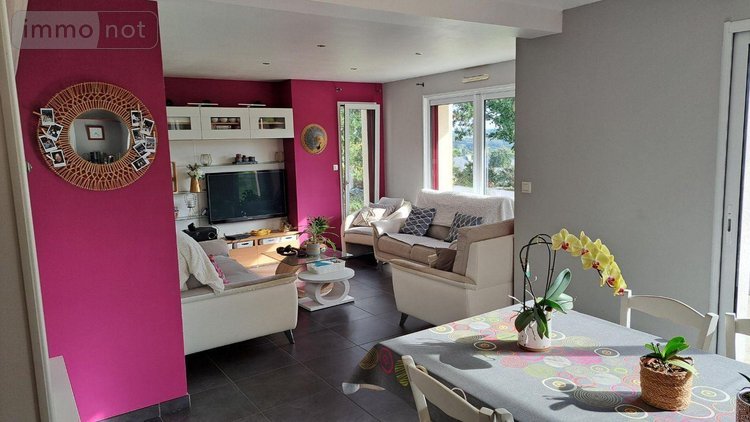 Maison a vendre Guerlesquin 29650 Finistère 139 m2 6 pièces 365000 euros