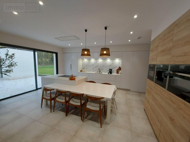 Maison a vendre Romorantin-Lanthenay 41200 Loir-et-Cher 228 m2 6 pièces 611320 euros