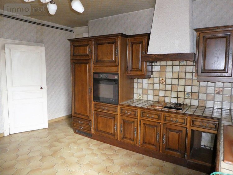 Maison a vendre Dame-Marie-les-Bois 37110 Indre-et-Loire 77 m2  73930 euros