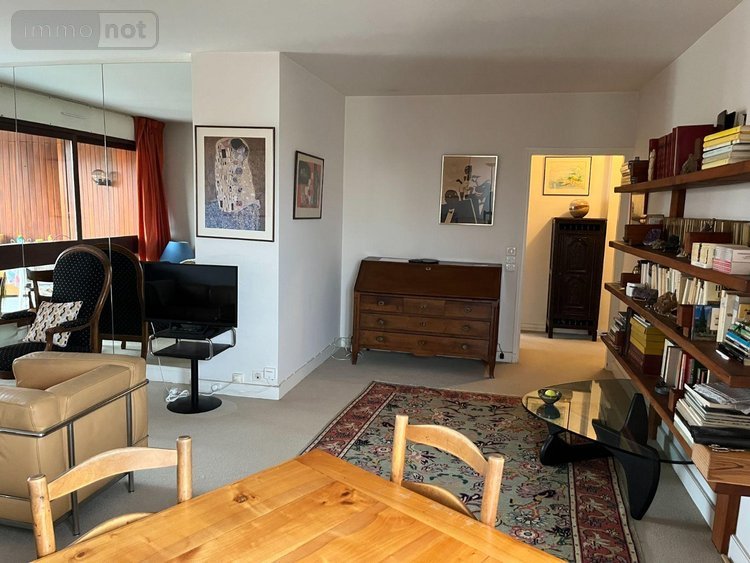 Appartement a vendre Le Chesnay-Rocquencourt 78150 Yvelines 77 m2 4 pièces 337600 euros