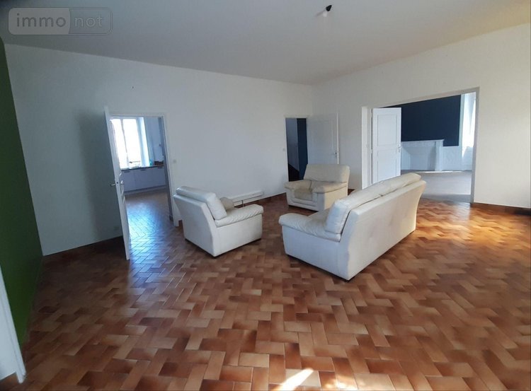 Maison a vendre Pontivy 56300 Morbihan 274 m2 10 pièces 375000 euros