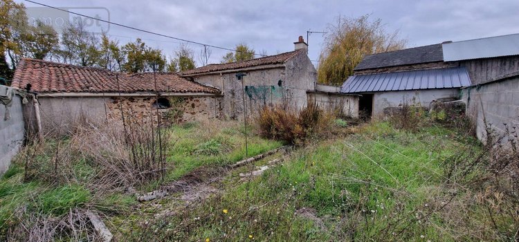 Maison a vendre Saint-Varent 79330 Deux-Sèvres 35 m2  41800 euros