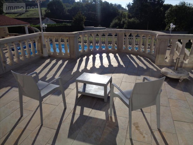 Maison a vendre Les Herbiers 85500 Vendée 110 m2 6 pièces 294500 euros