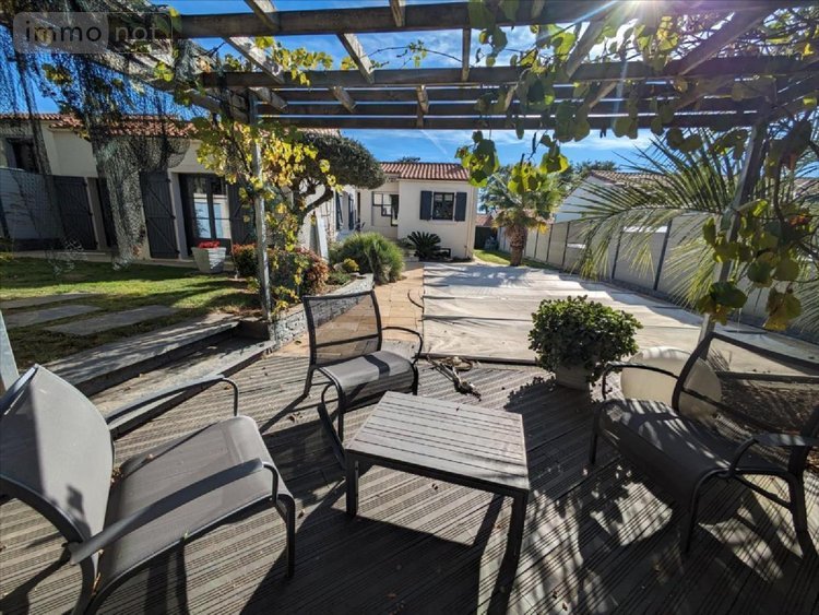 Maison a vendre Les Herbiers 85500 Vendée 93 m2 5 pièces 295000 euros