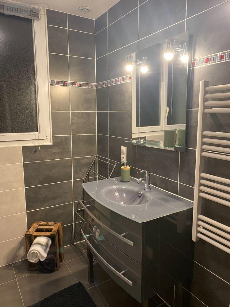 Fonds et murs commerciaux a vendre Langres 52200 Haute-Marne 100 m2  441500 euros