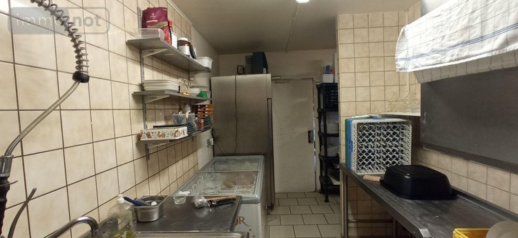 Fonds et murs commerciaux a vendre Langres 52200 Haute-Marne 100 m2  441500 euros
