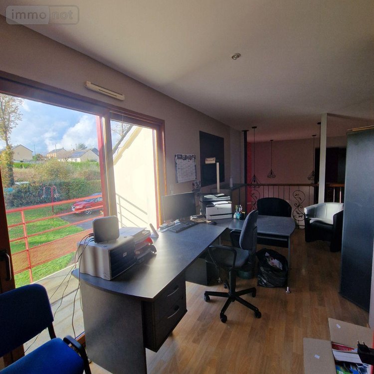 Maison a vendre La Haie-Traversaine 53300 Mayenne 195 m2 6 pièces 341550 euros