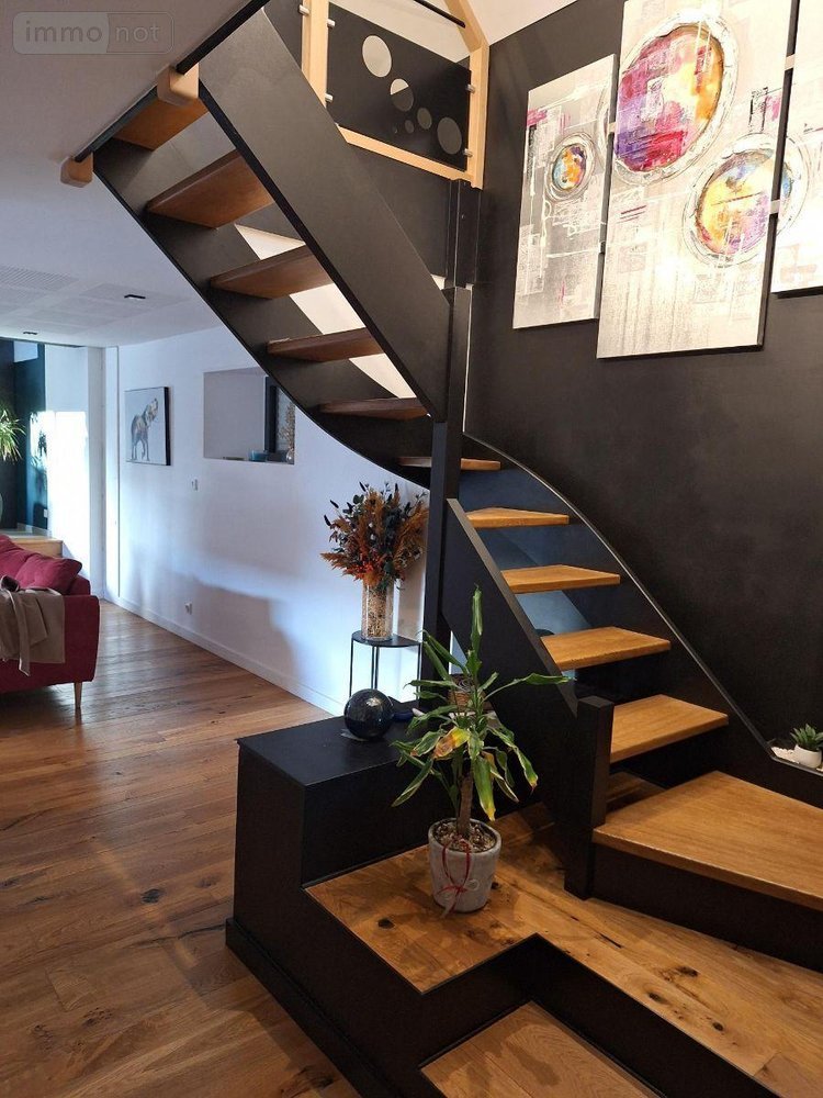 Maison a vendre Gommenec'h 22290 Côtes-d'Armor 228 m2  462500 euros