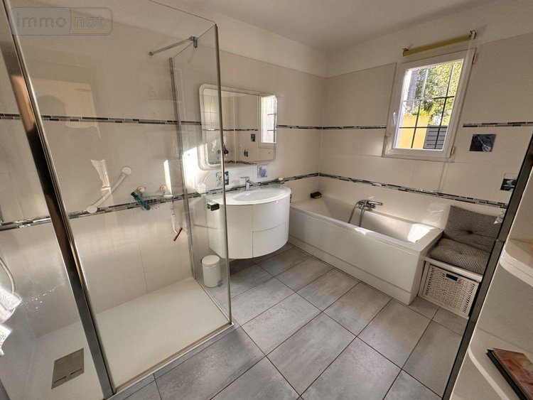 Maison a vendre Six-Fours-les-Plages 83140 Var 129 m2 6 pièces 1020000 euros