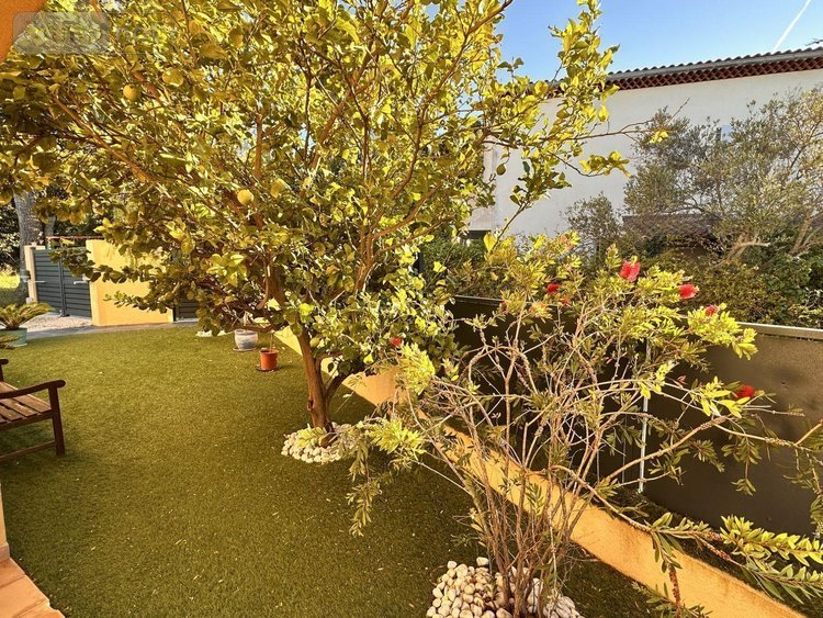 Maison a vendre Six-Fours-les-Plages 83140 Var 129 m2 6 pièces 1020000 euros