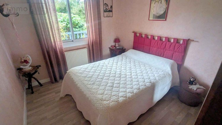 Viager maison La Chapelle-Gaceline 56200 Morbihan 195 m2 7 pièces 100000 euros