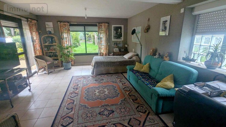 Viager maison La Chapelle-Gaceline 56200 Morbihan 195 m2 7 pièces 100000 euros